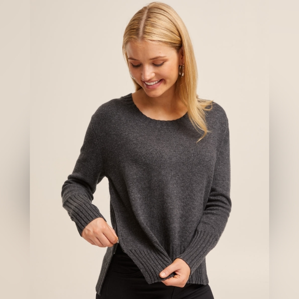 Women's Gray Sweater